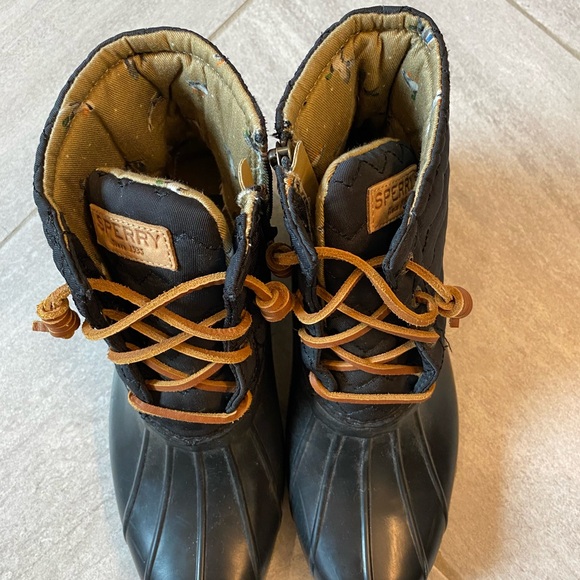 Sperry Duck Boots Size 8 - EUC - Picture 2 of 6
